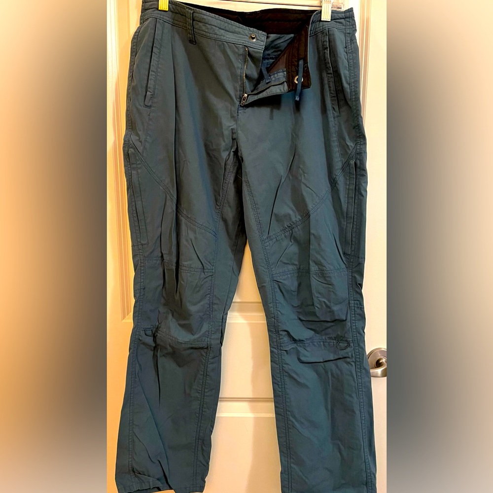 Kuhl teal women’s pants size 12 short